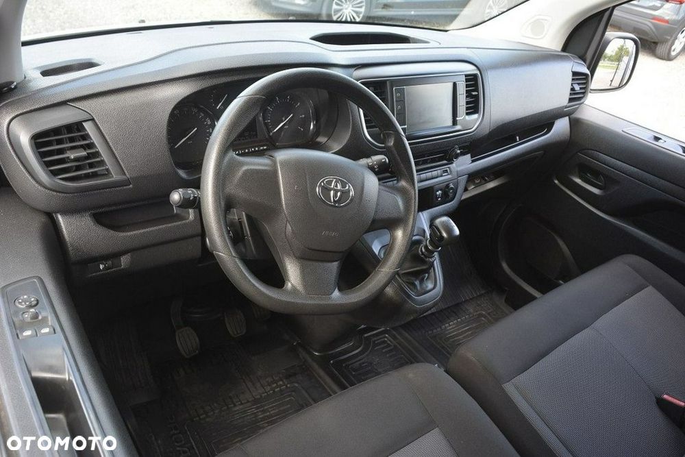 Toyota ProAce - 16