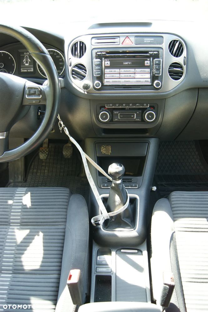 Volkswagen Tiguan - 11