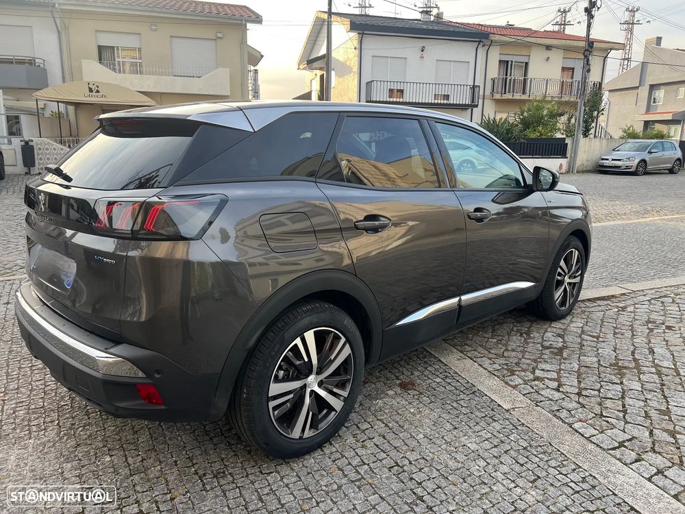 Peugeot 308 - 8
