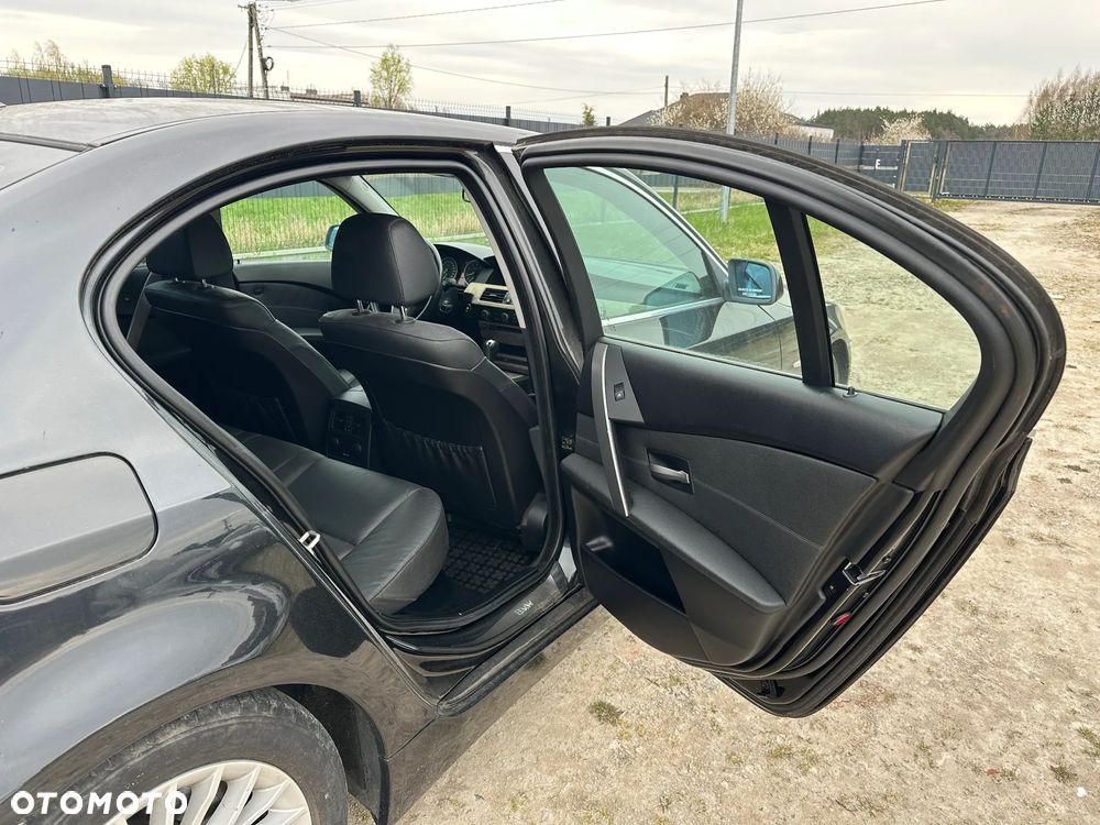 BMW Seria 5 525i - 20