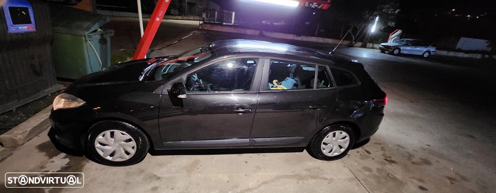 Renault Mégane Sport Tourer 1.5 dCi Dynamique - 4