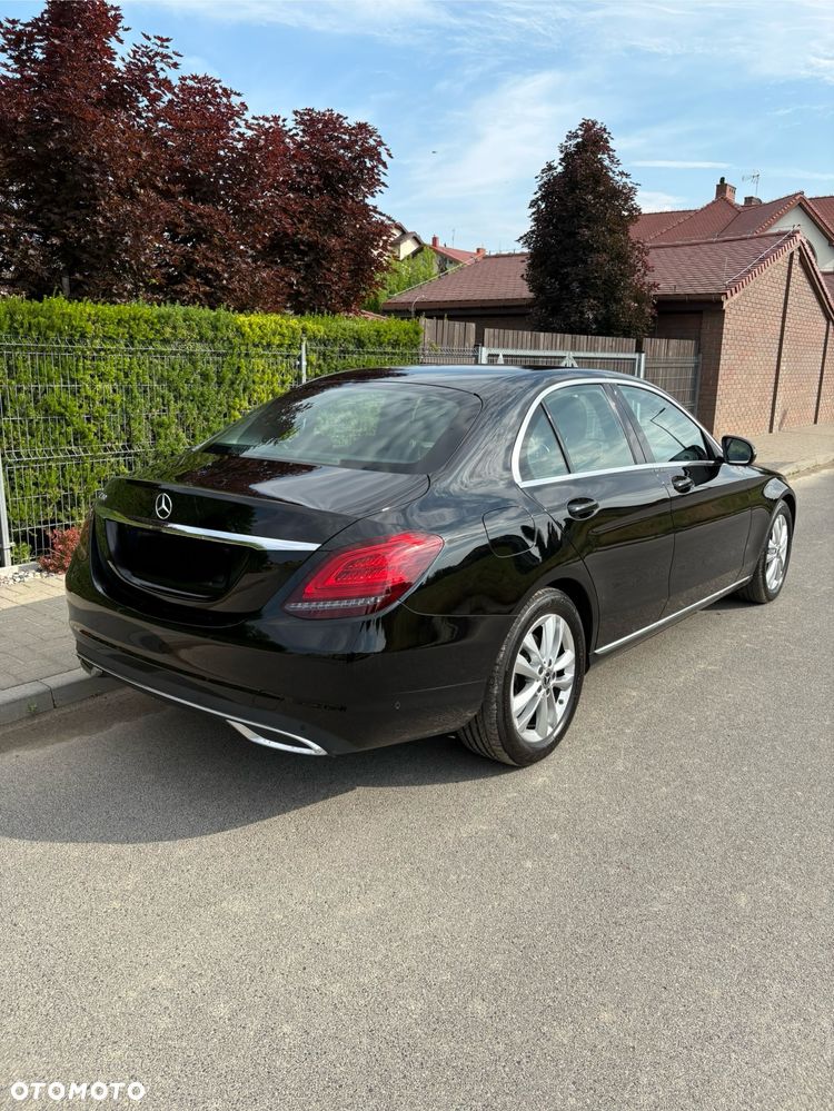 Mercedes-Benz Klasa C 180 9G-TRONIC - 1