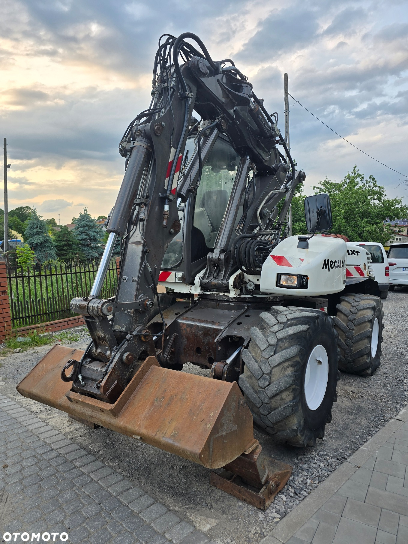 Mecalac 12 MXT - 9