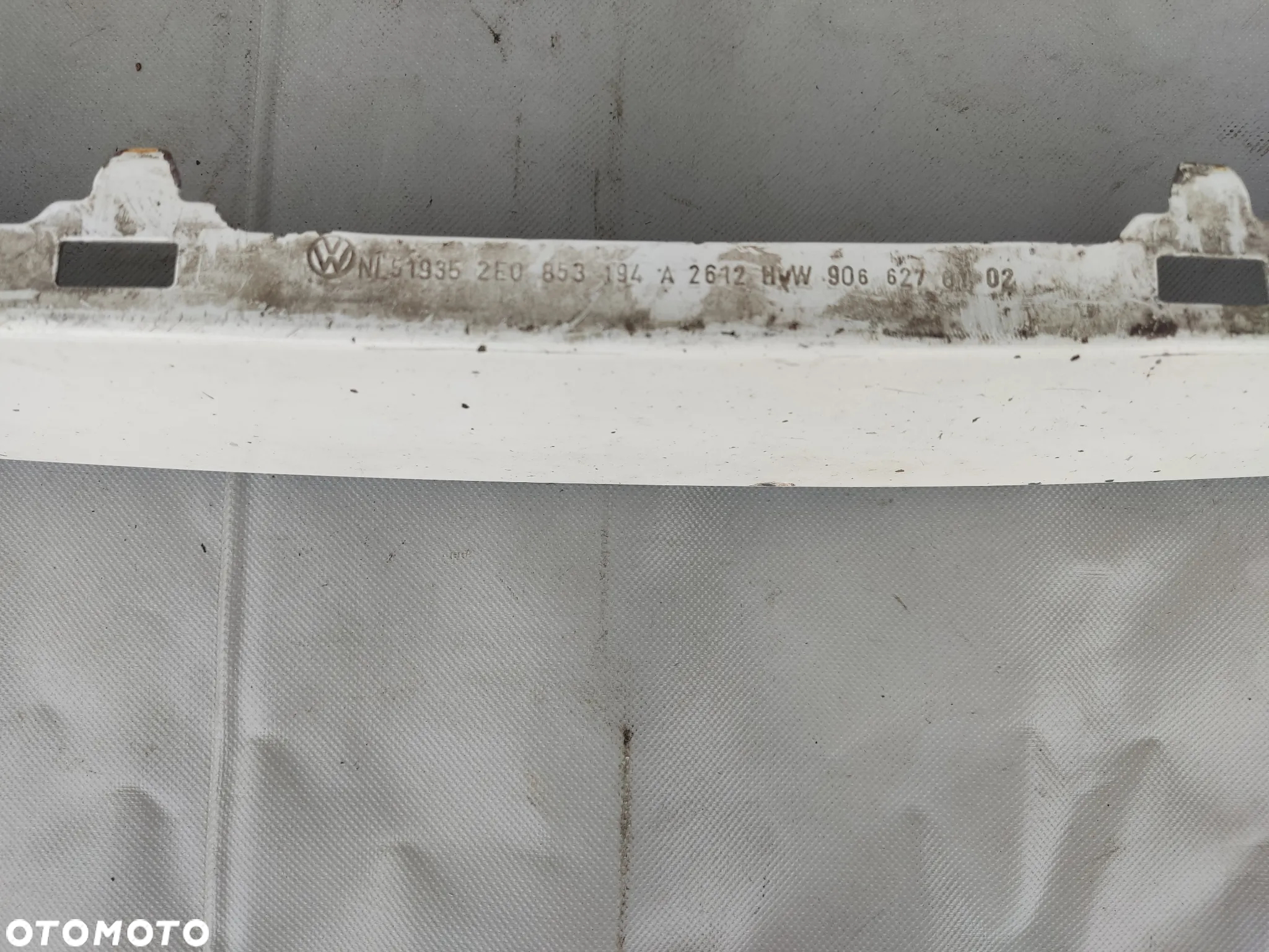 VW CRAFTER LIFT ATRAPA LISTWA POD LAMPY PAS BELKA 2E0853194A - 4