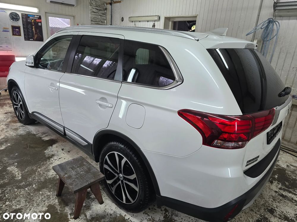 Mitsubishi Outlander 2.0 2WD Edition - 2