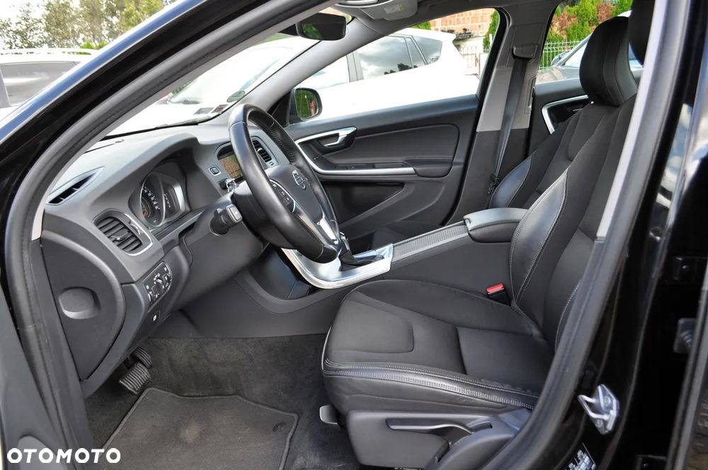 Volvo S60 - 16