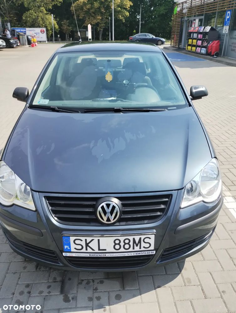 Volkswagen Polo - 4