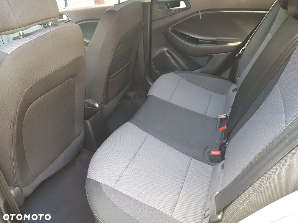 Hyundai i20 1.2 YES Plus - 19
