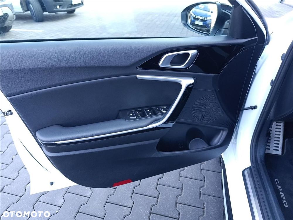 Kia ProCeed 1.6 CRDi GT Line - 10