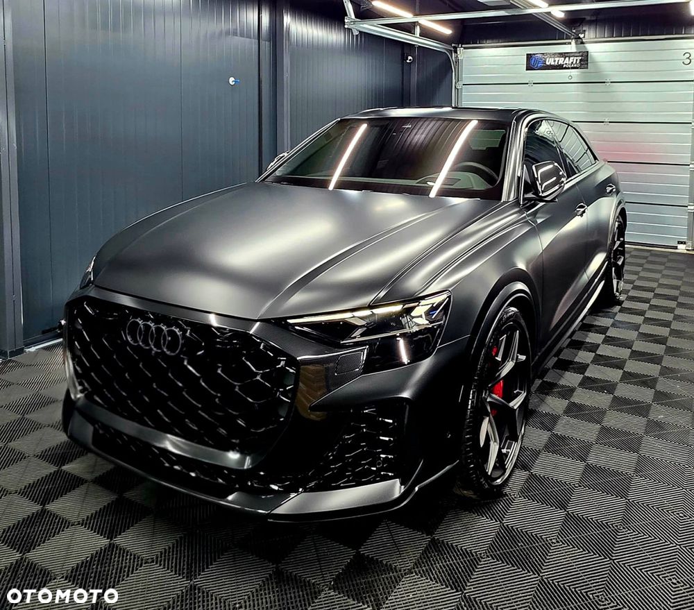 Audi RS Q8 - 5