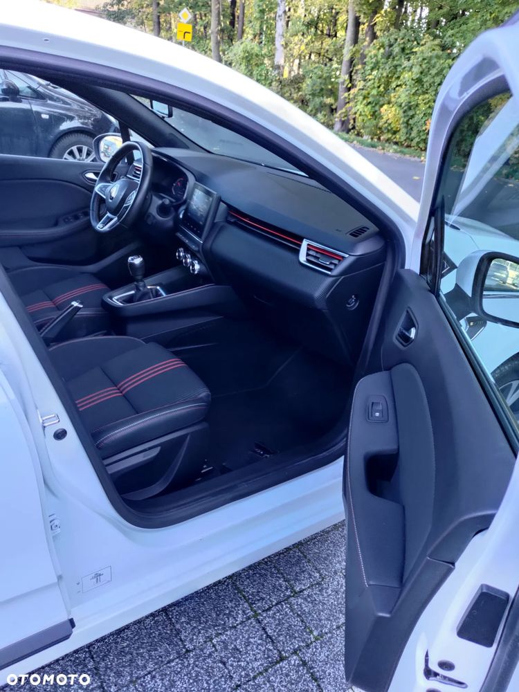 Renault Clio - 16