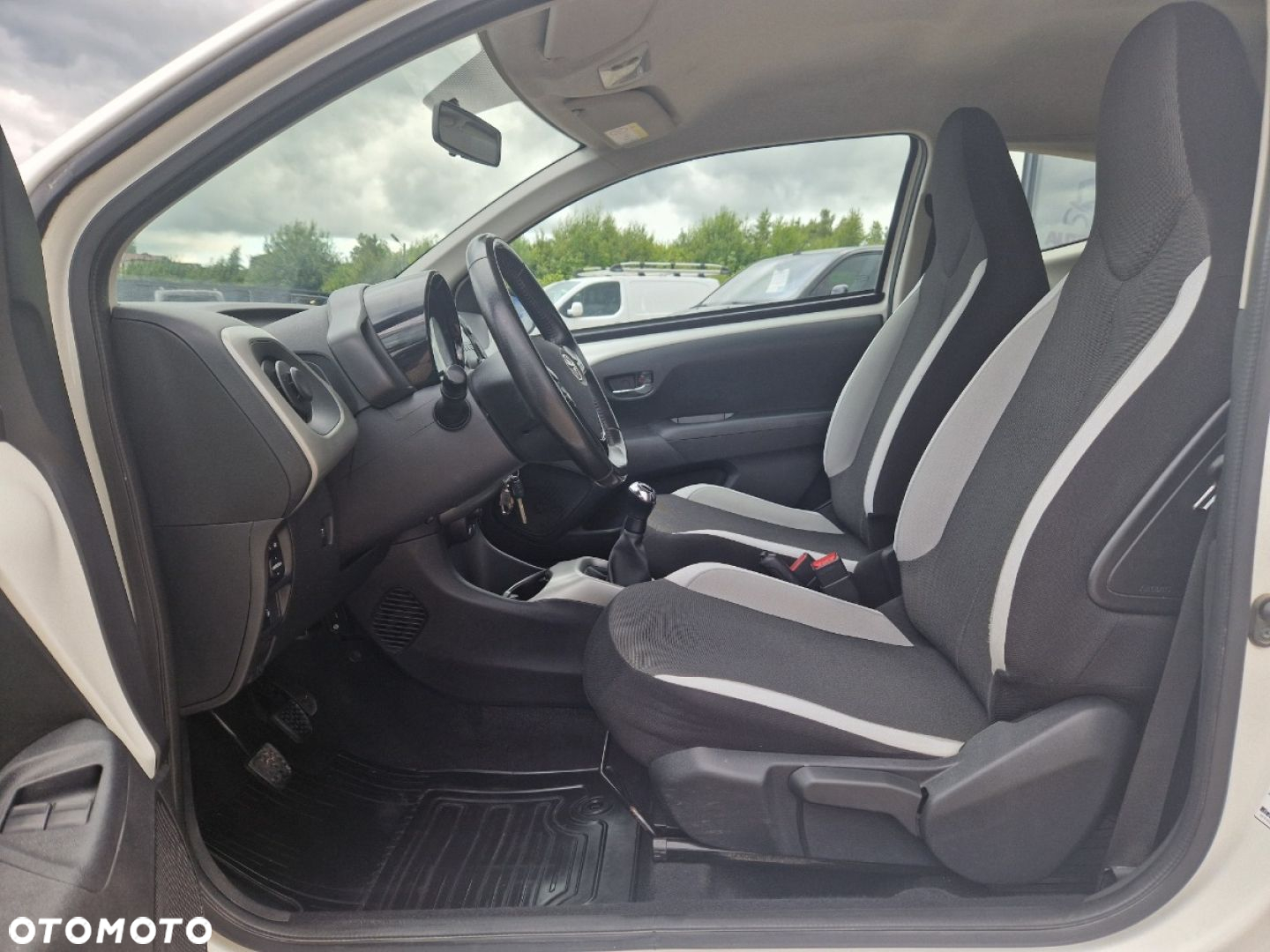 Toyota Aygo 1.0 VVT-i Sprint EU6 - 5