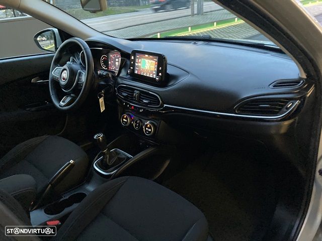 Fiat Tipo Station Wagon 1.0 GSE T3 City Sport - 27