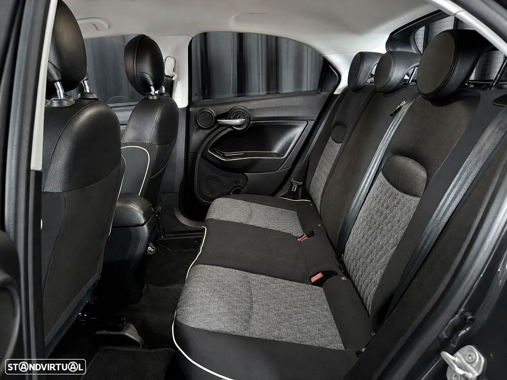 Fiat 500X 1.3 MJ City Cross — fotografia 17