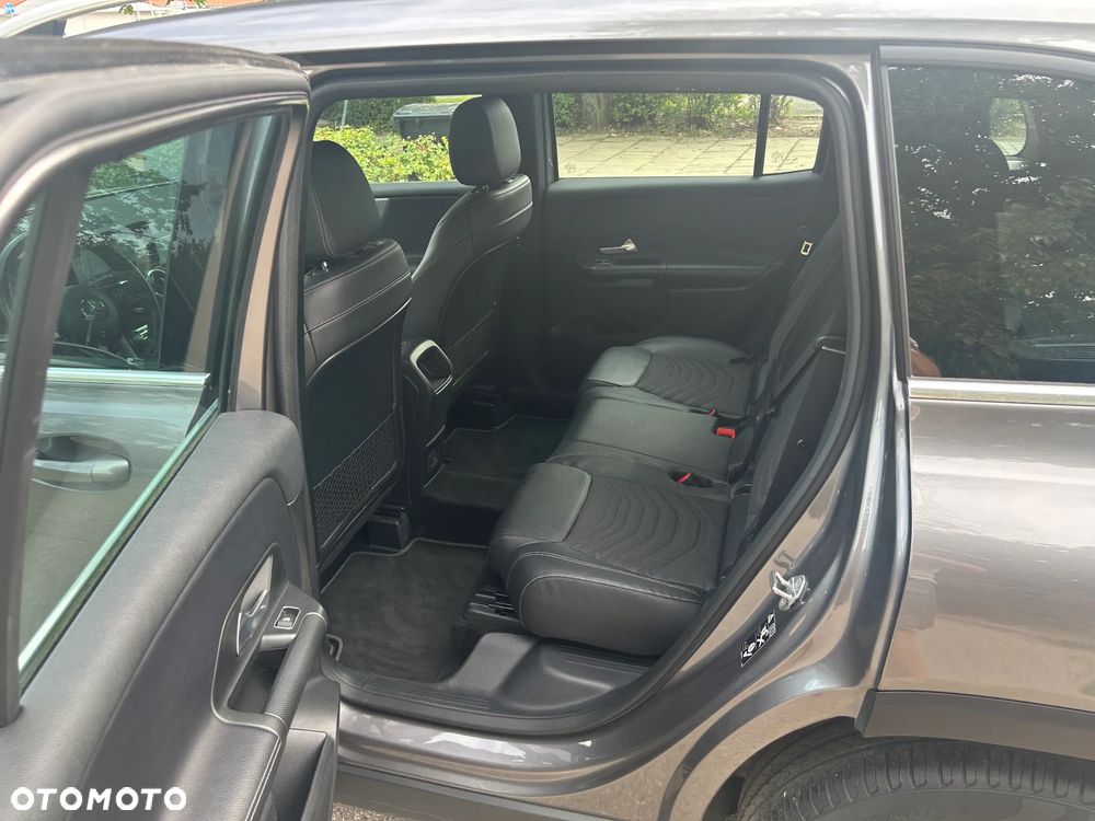 Mercedes-Benz GLB 200 Style 7G-DCT - 13