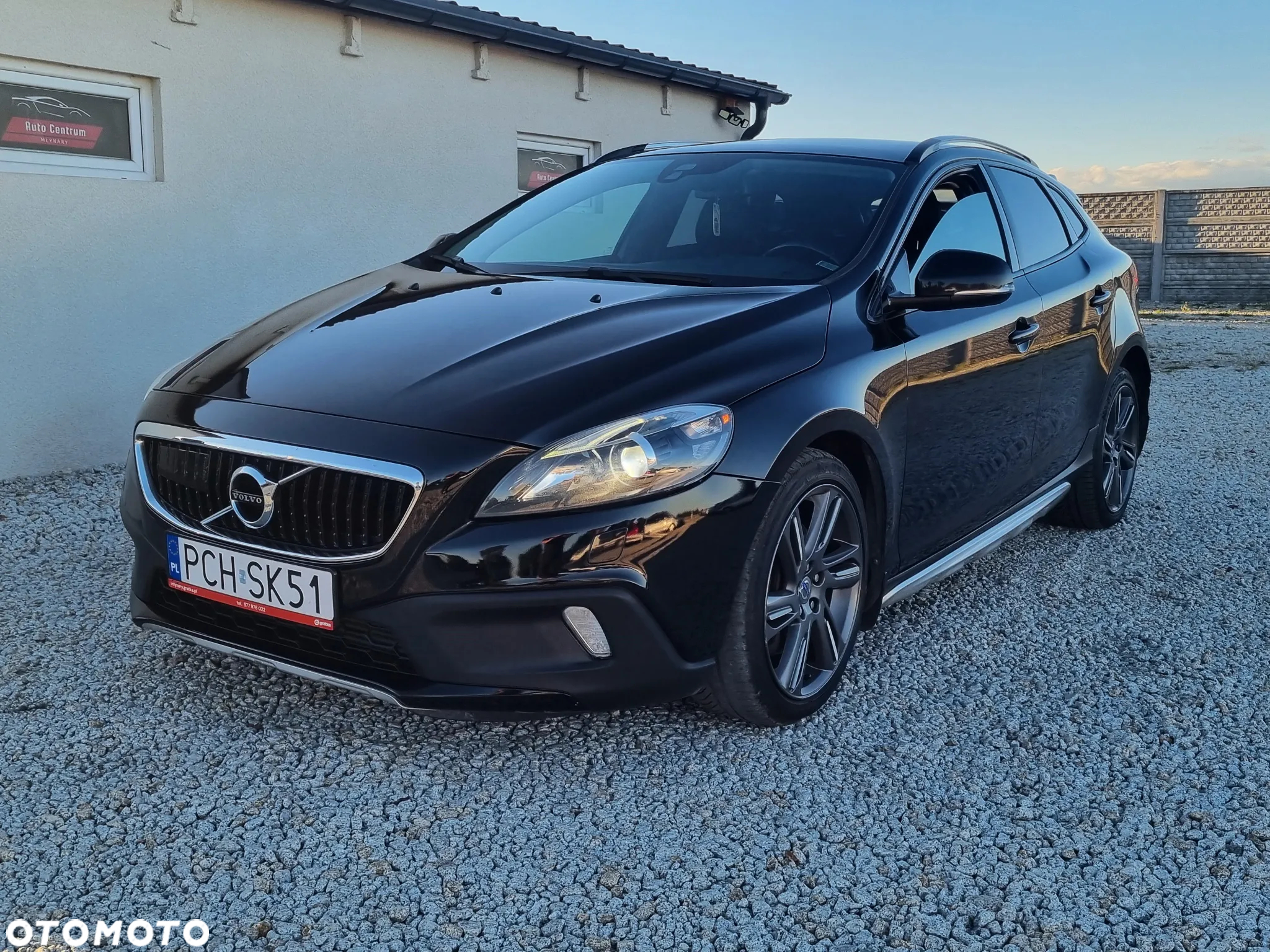 Volvo V40 Cross Country D4 Summum - 2