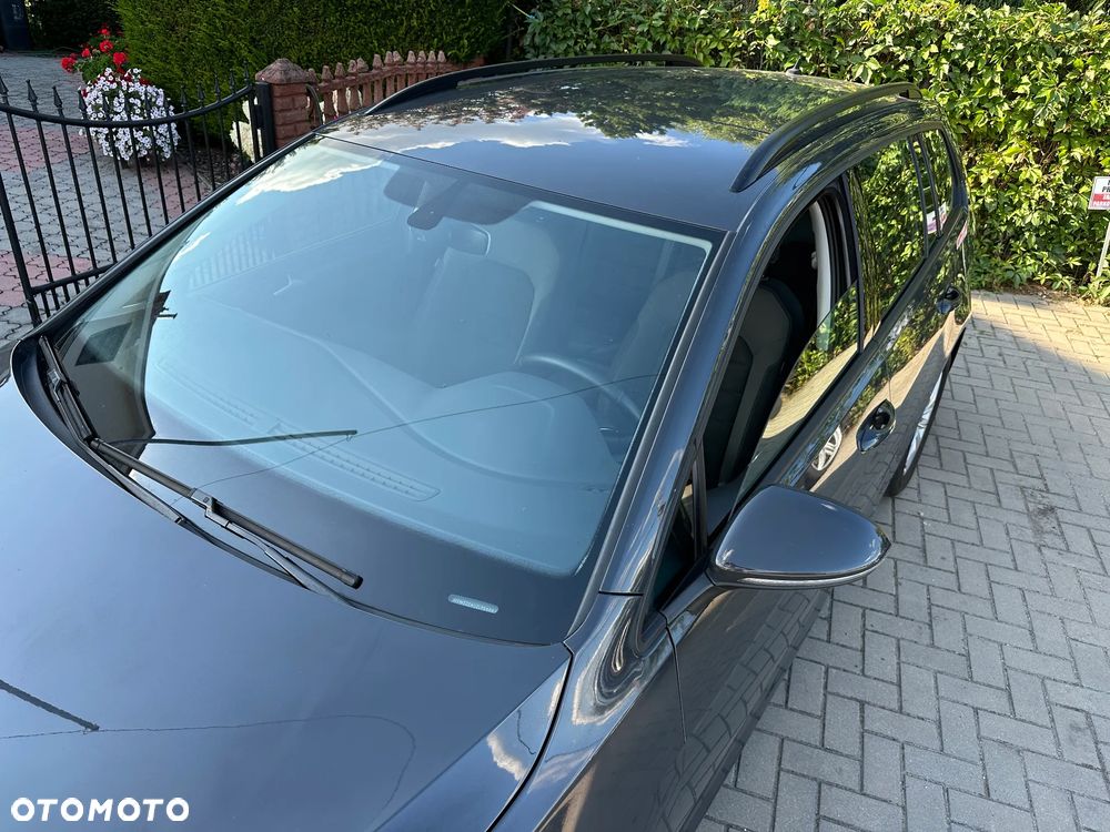 Volkswagen Golf Variant - 34