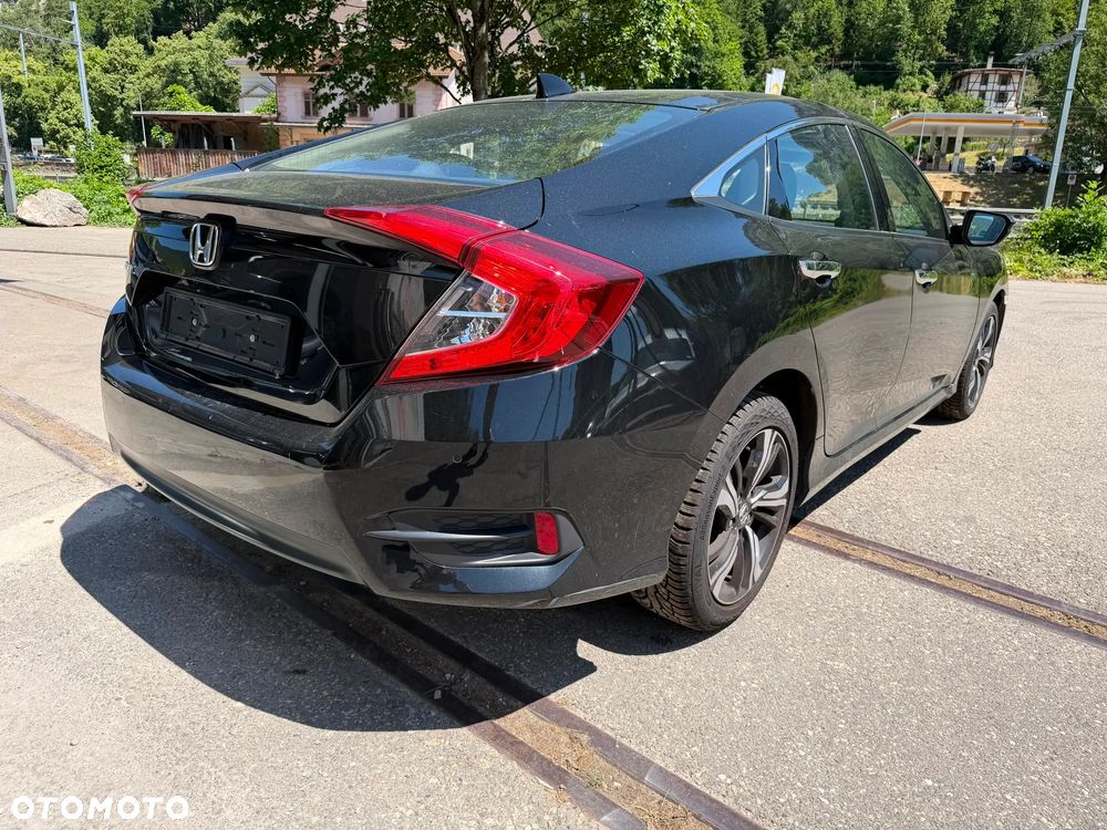 Honda Civic 1.6 i-DTEC Automatic Executive Premium - 4