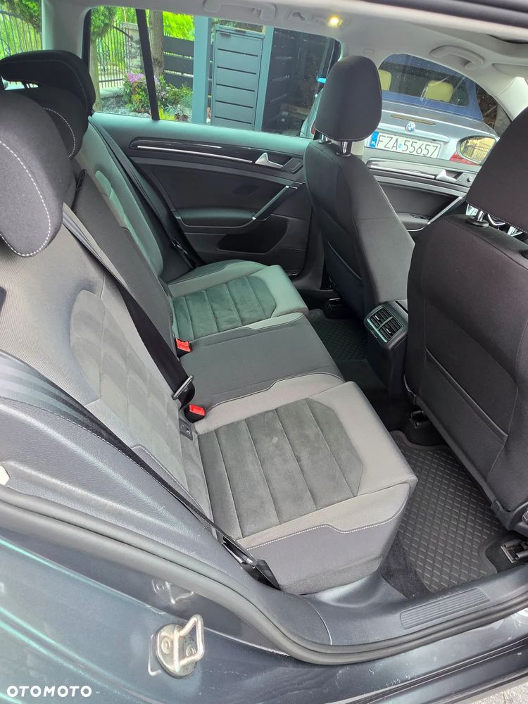 Volkswagen Golf 2.0 TDI BMT Highline DSG - 11