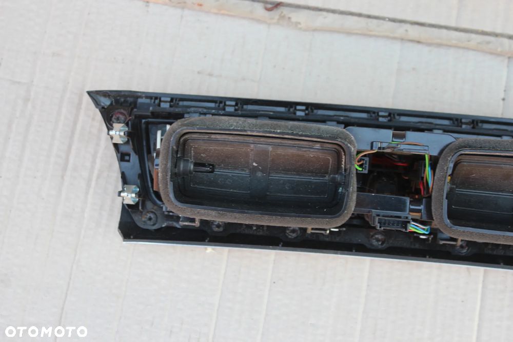 DEKOR KONSOLI CARBON BMW F30 F31 F32 LCI 9218552 2014 - 10