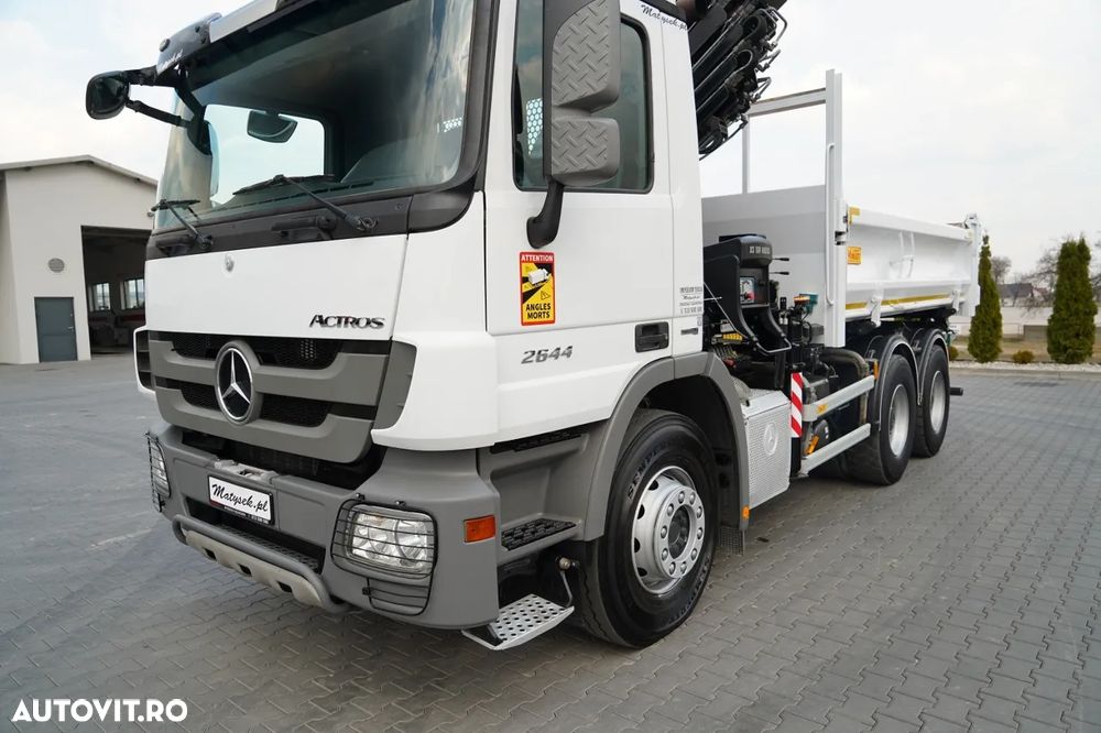 Mercedes-Benz ACTROS 2644 / 6X4 / BASCULATOR / 2X PLĂCI HIDRAULICE / + HIAB 166 ES-5 HDS / TELECOMANDĂ / ROTATOARE / EPS + AMBREIAJ / EURO 5 - 14