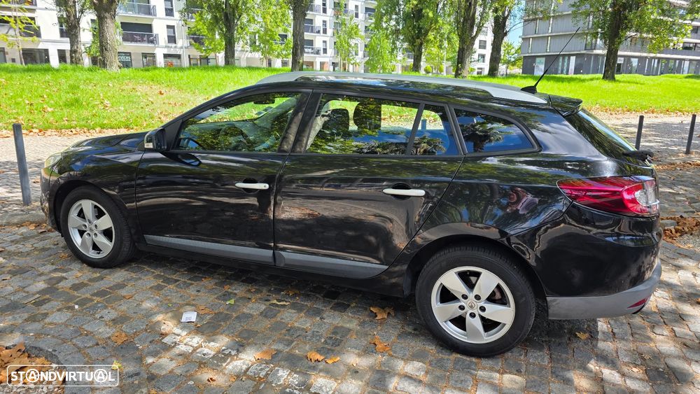 Renault Mégane Sport Tourer 1.5 dCi Dynamique - 12