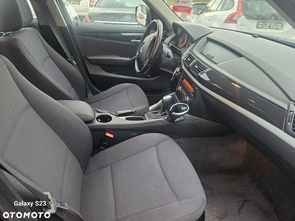 BMW X1 xDrive20d - 12
