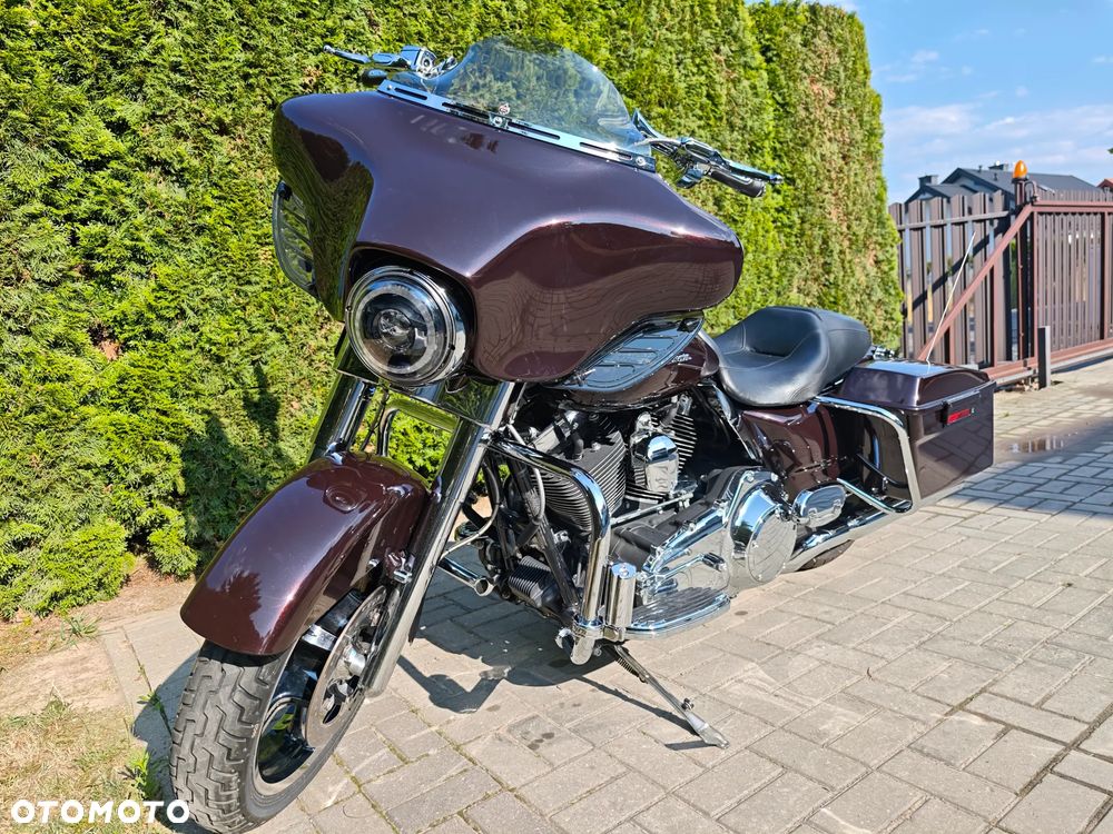Harley-Davidson Touring Street Glide - 6