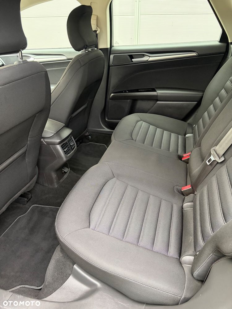 Ford Mondeo 2.0 TDCi STart-Stopp PowerShift-Aut Titanium - 6