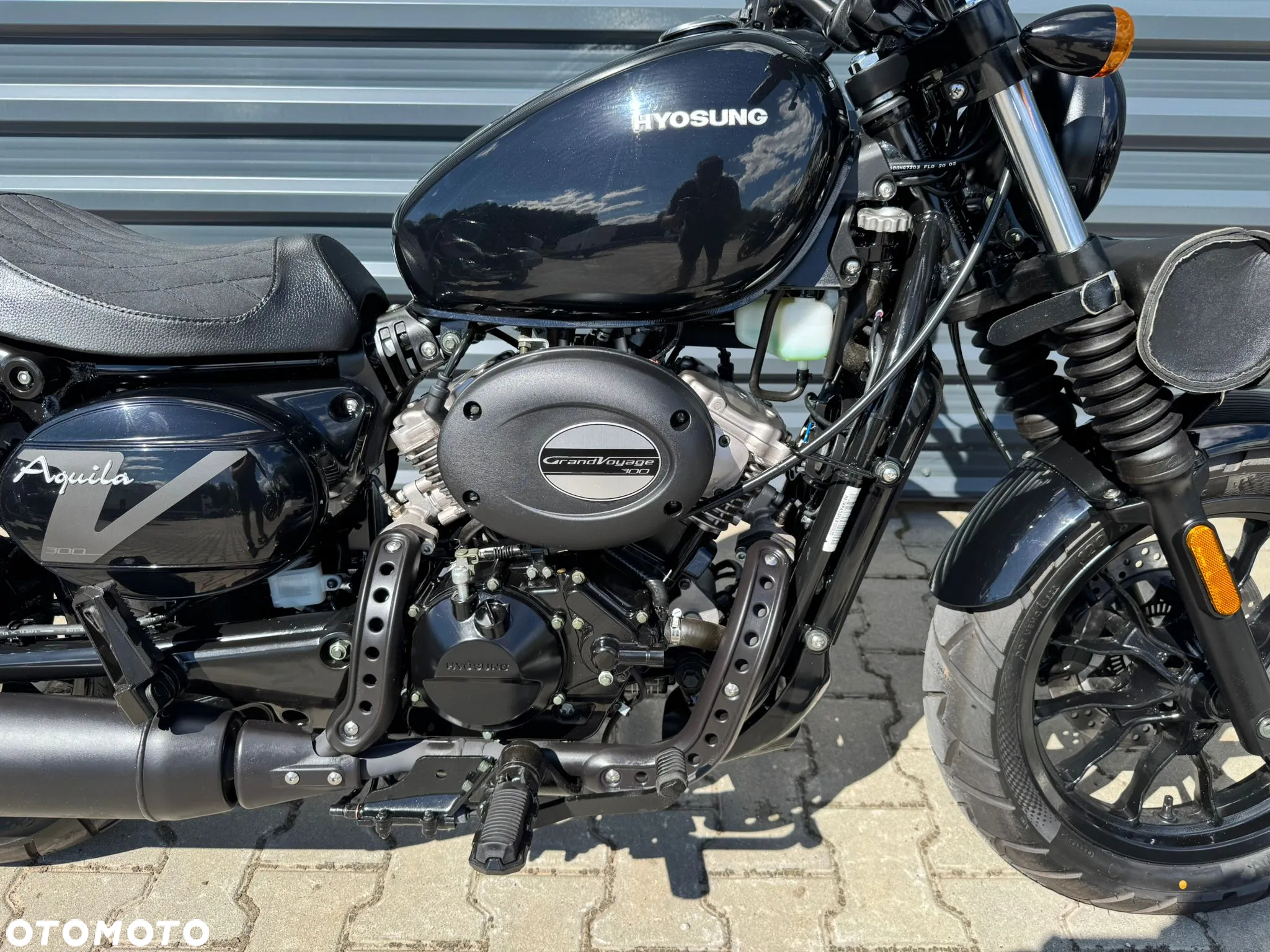 Hyosung GV - 11