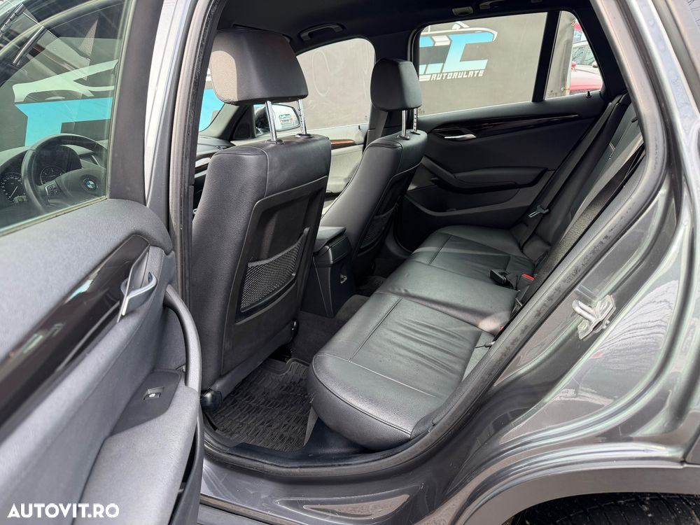 BMW X1 sDrive20d xLine - 16