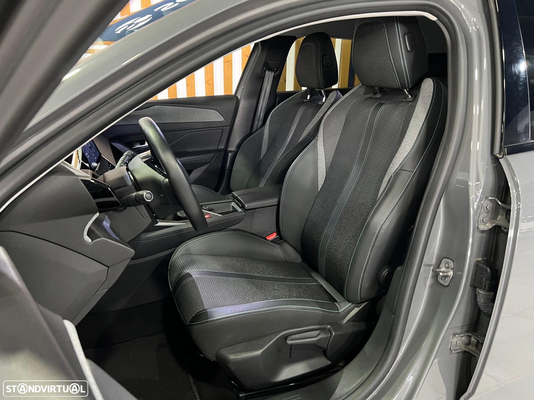 Peugeot 308 1.2 PureTech Allure Pack - 13
