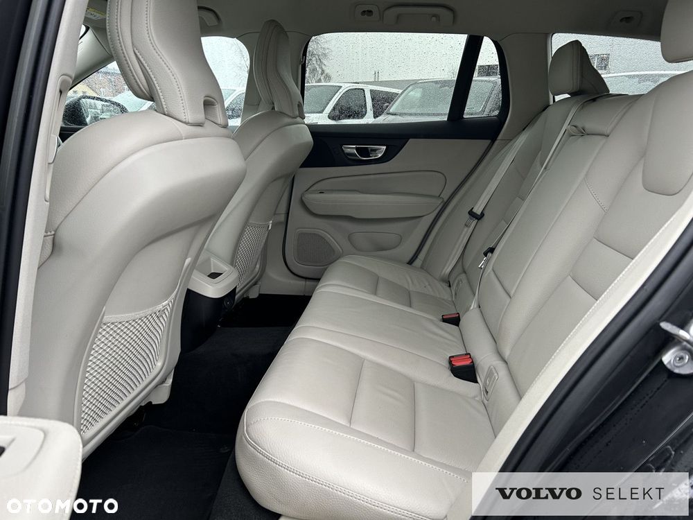 Volvo V60 - 19