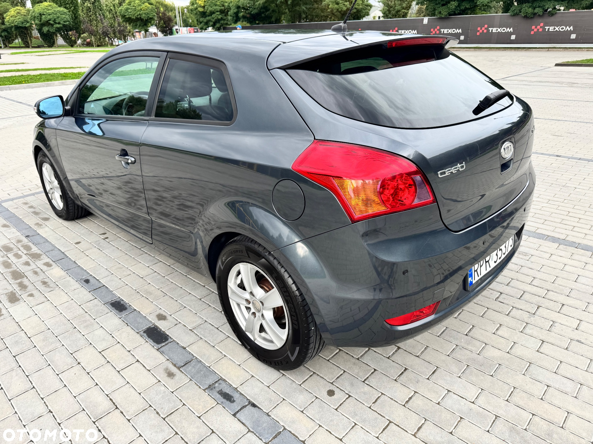 Kia Ceed - 7