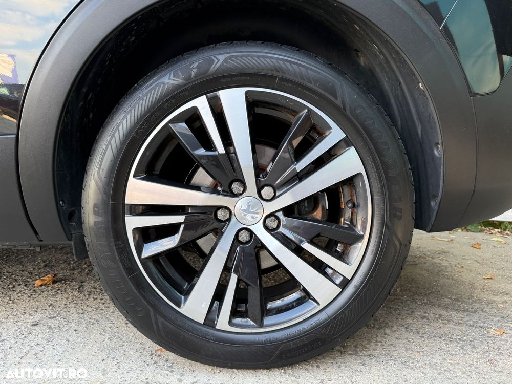 Peugeot 5008 1.5 BlueHDI s&s GT-Line - 17