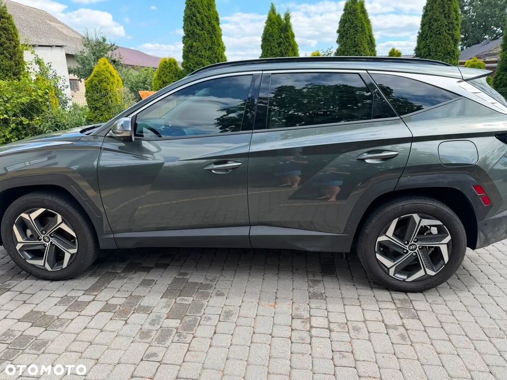 Hyundai Tucson - 2