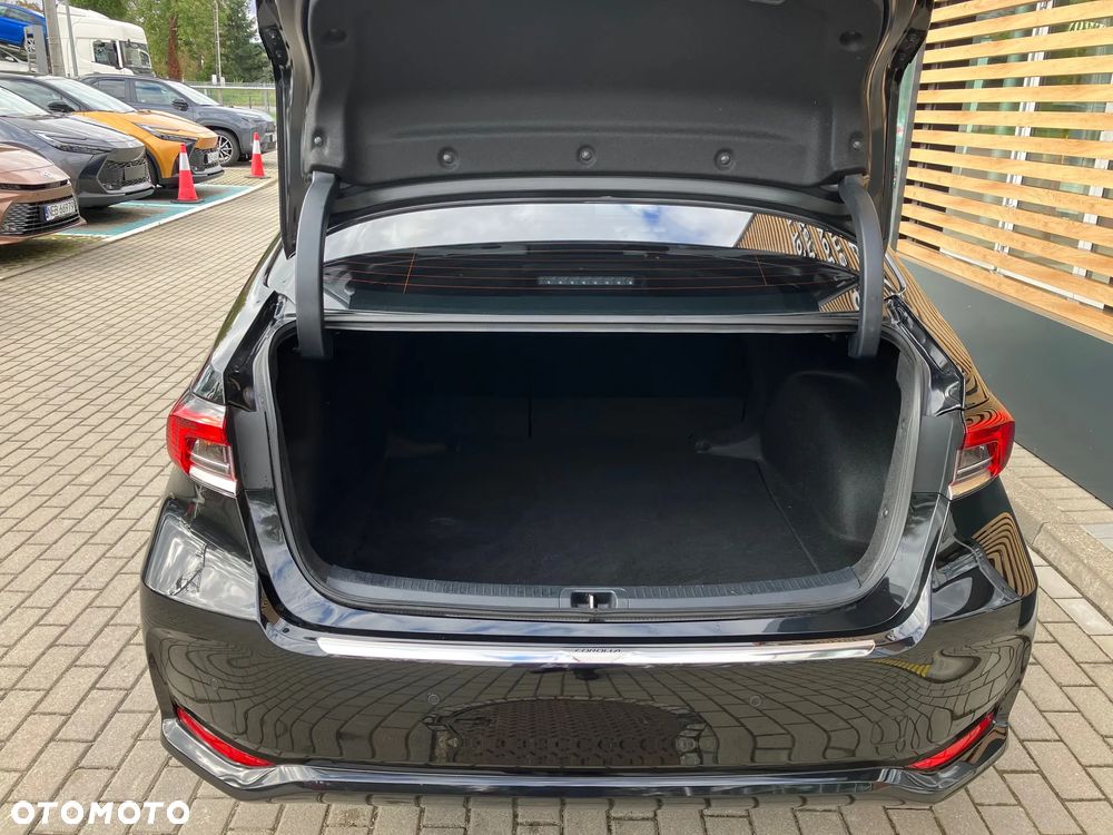 Toyota Corolla 1.8 Hybrid Comfort - 8