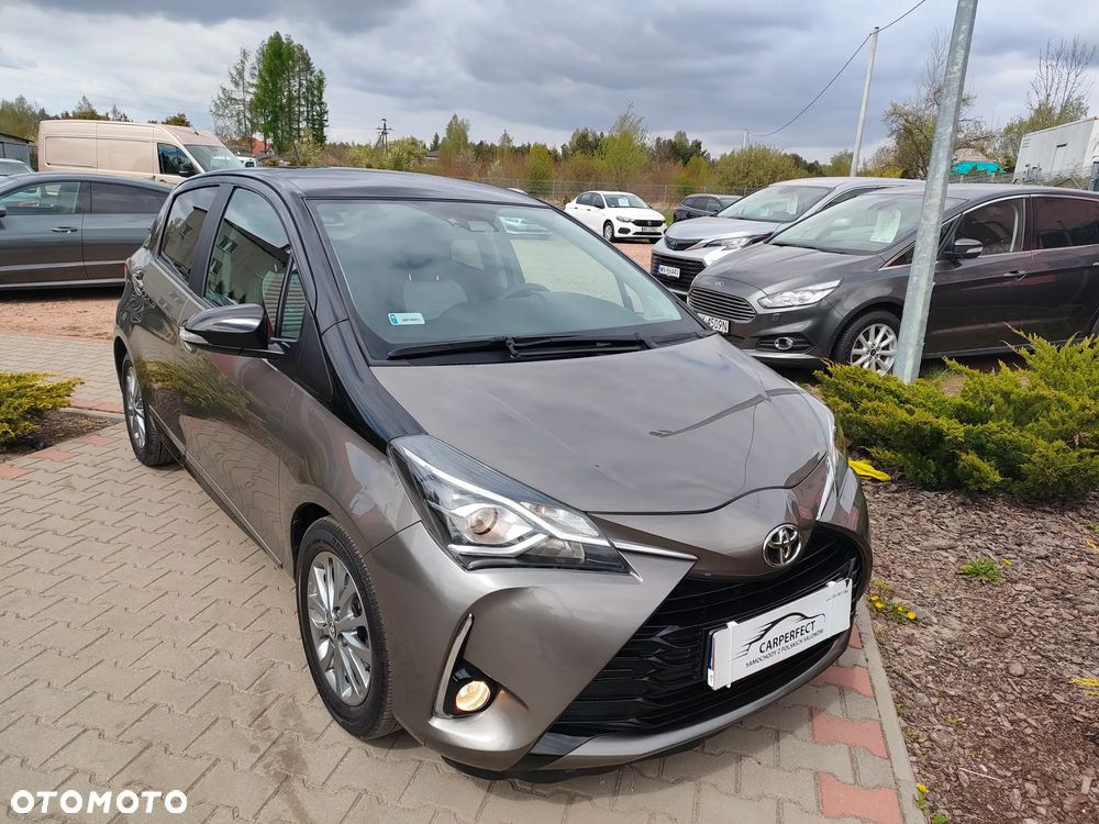 Toyota Yaris 1.0 Premium - 2