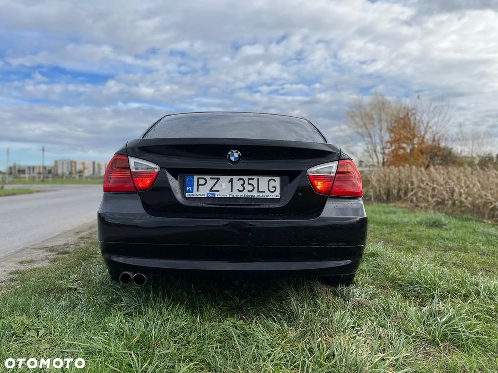 BMW Seria 3 330xi - 5