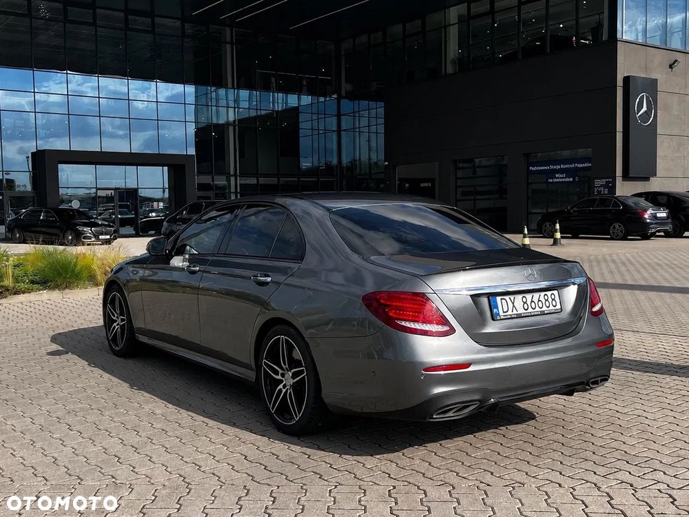 Mercedes-Benz Klasa E 43 AMG 4-Matic - 6