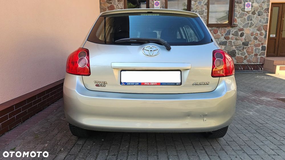 Toyota Auris - 9