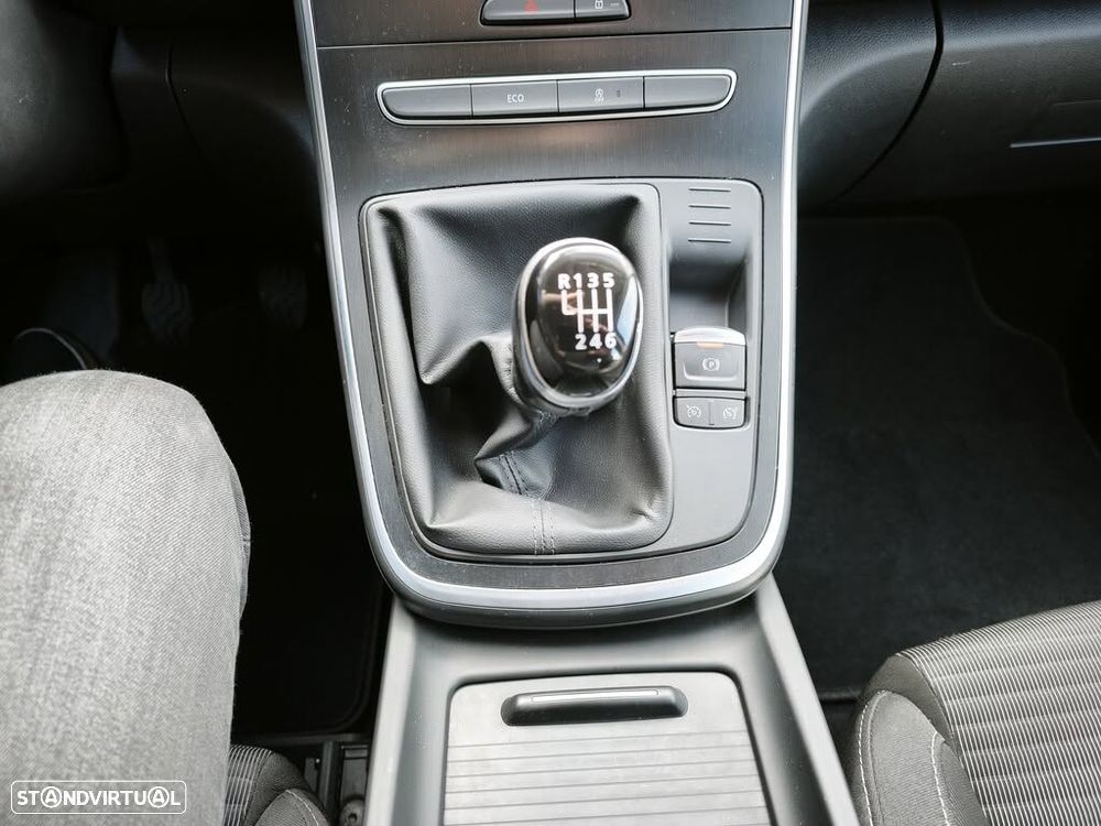 Renault Scénic 1.2 TCE Sport SS - 24