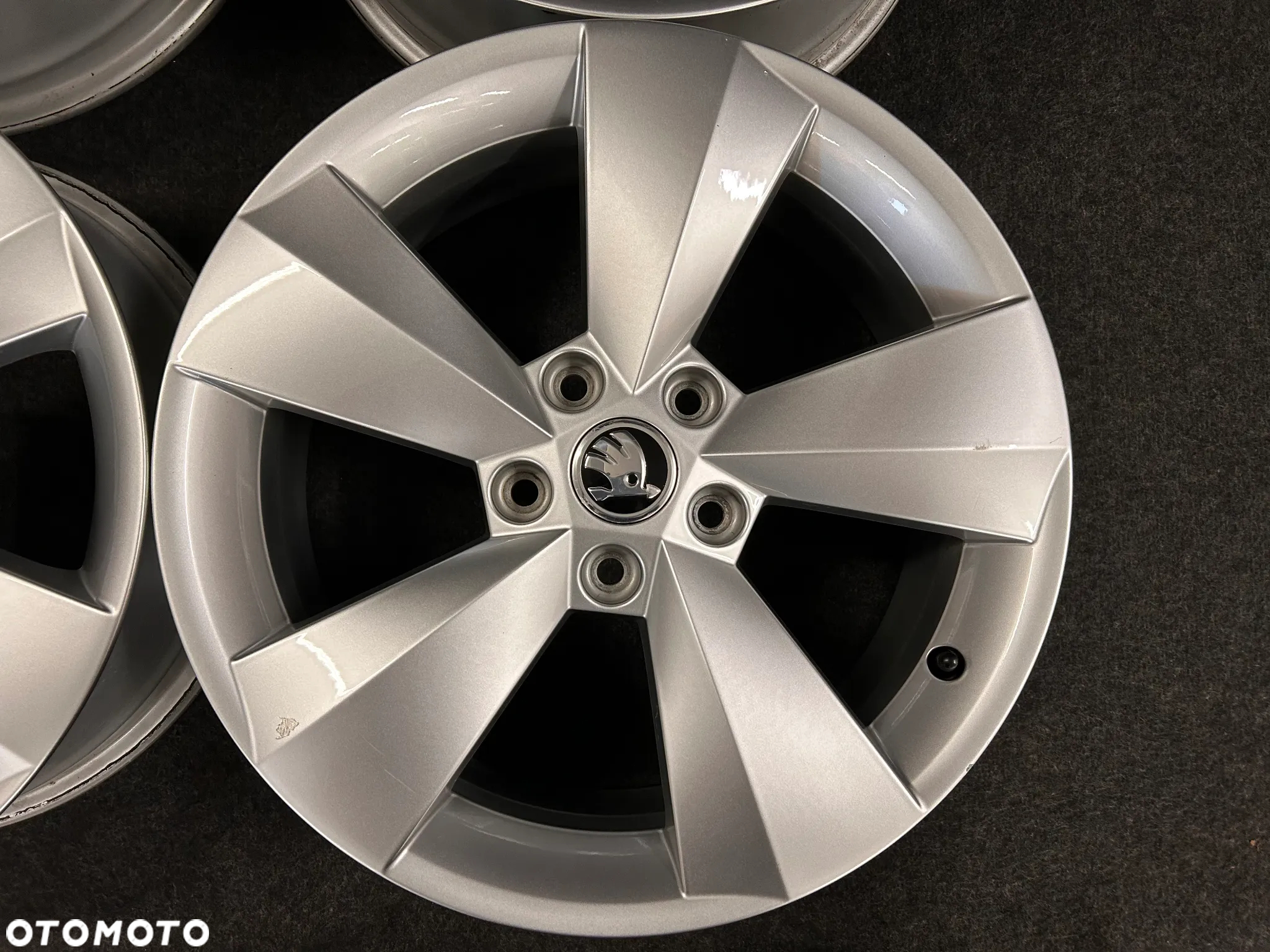 Alufelgi Skoda Kodiaq, Karoq, Octavia III, IV 17 cali 5x112 4szt. Ładne! - 7