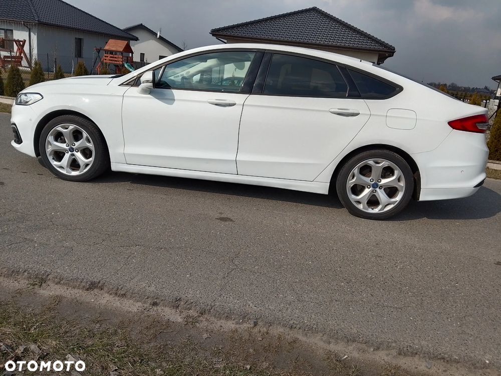 Ford Mondeo 2.0 TDCi STart-Stopp Titanium - 5