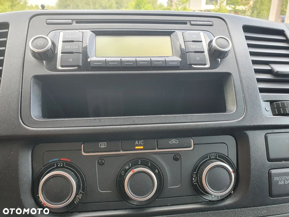 Volkswagen Transporter - 27