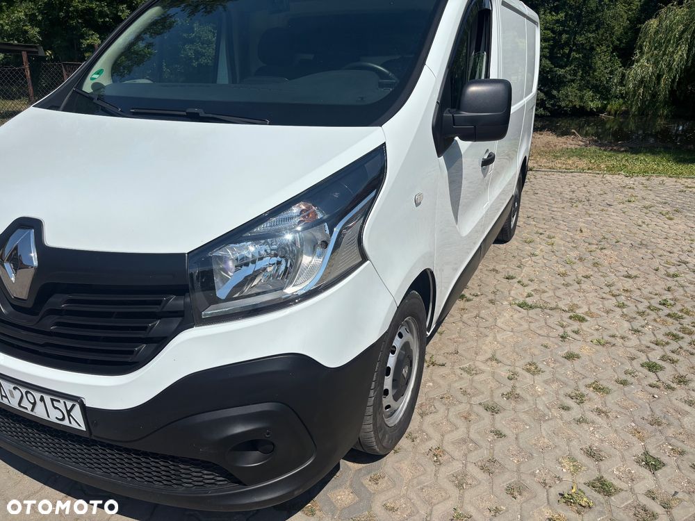 Renault TRAFIC - 9