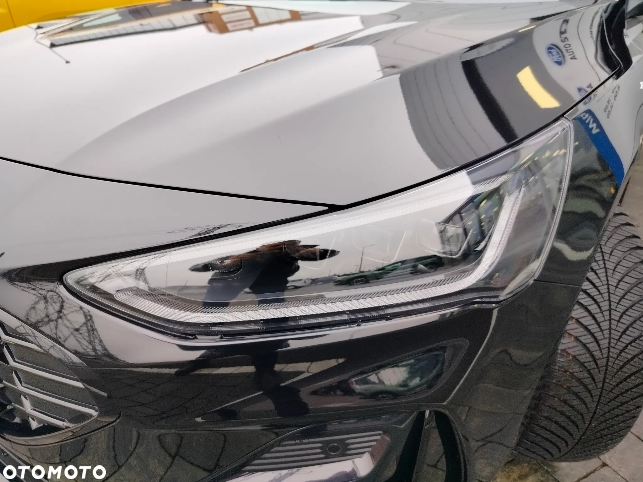 Ford Focus 1.0 EcoBoost mHEV ST-Line X - 3