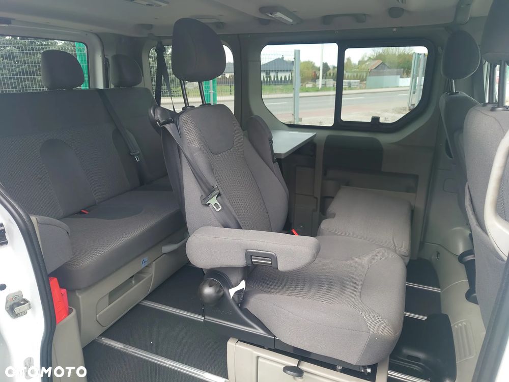 Opel Vivaro - 13