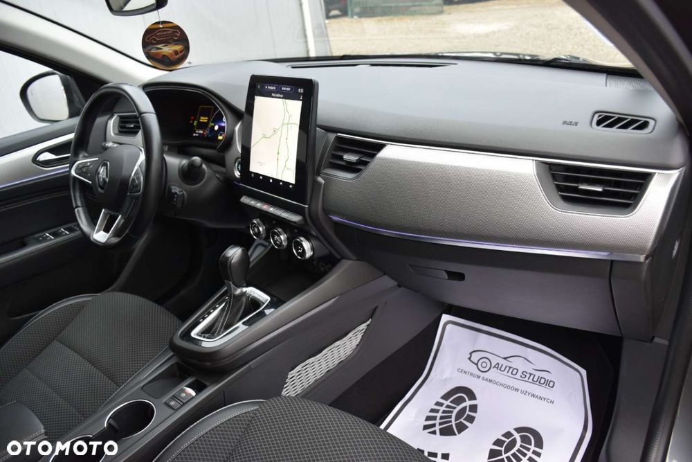 Renault Arkana E-TECH 145 INTENS - 9