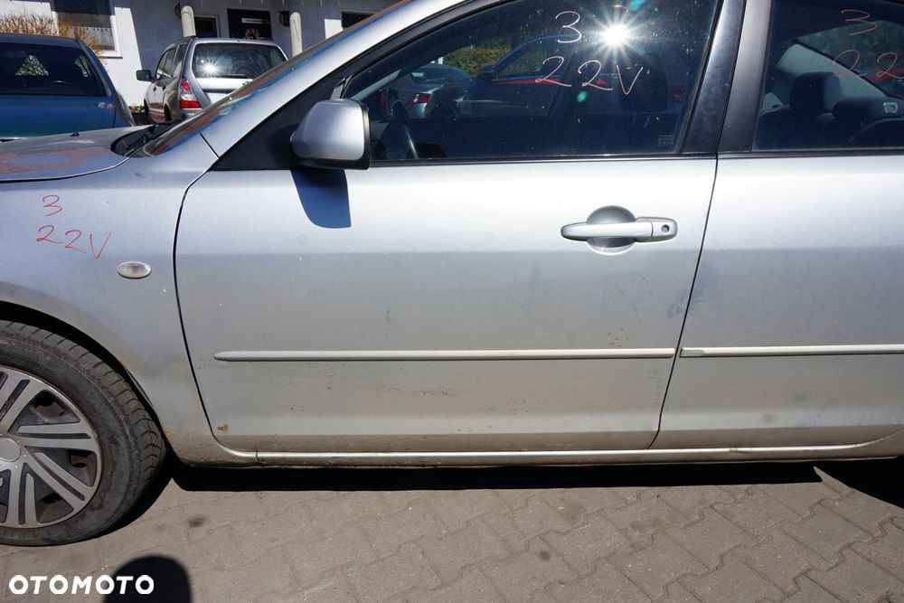 DRZWI PRZEDNIE LEWE 3 I BK SEDAN 22V  SREBRNY MAZDA 2003-2006 - 3